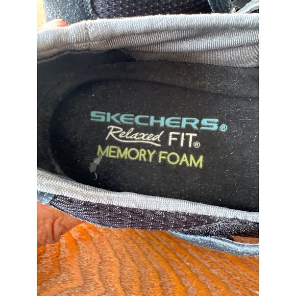 Skechers Women Relaxed Fit Memory Foam Bikers Sneakers Black New Size 6 / Eur 36 - Picture 12 of 13